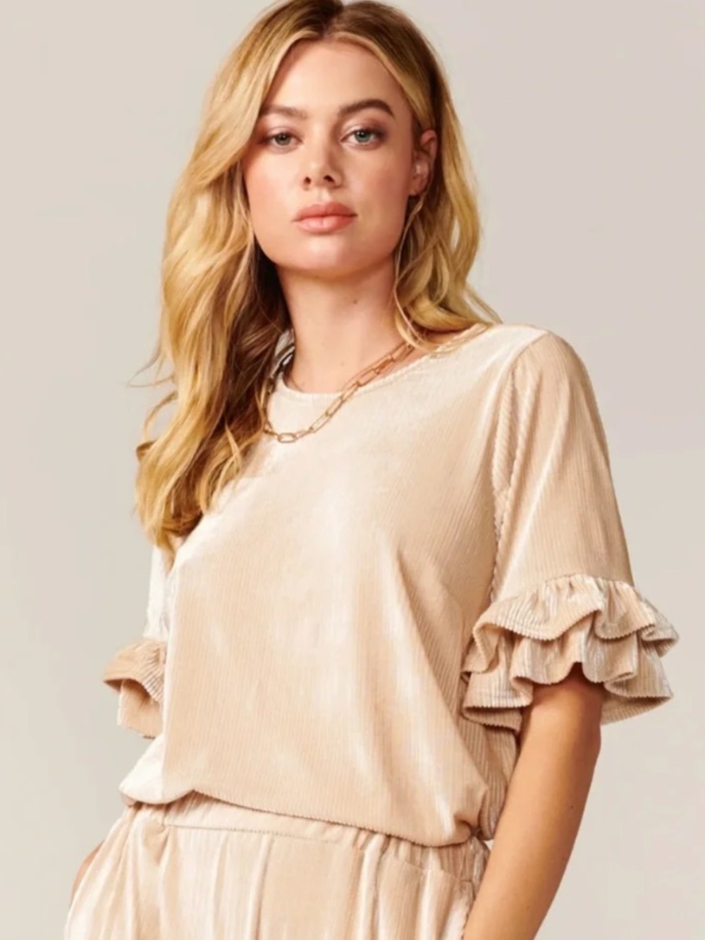 Greylin Barlow Metallic Rib Velvet Top Size S Color Bone Ruffle Sleeves